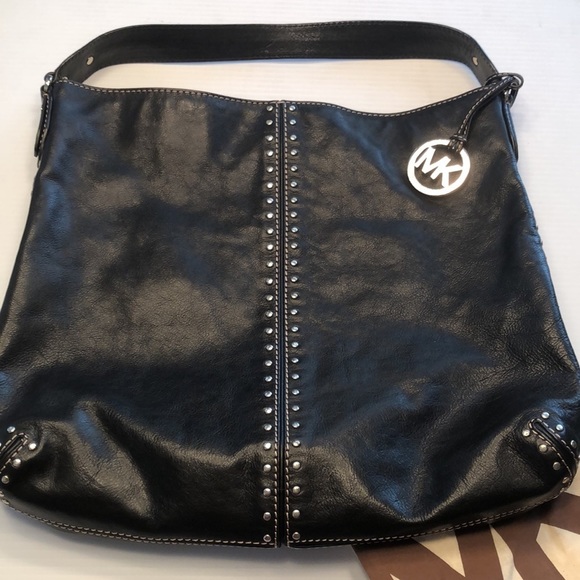 MICHAEL MICHAEL KORS Large Black Leather Tote Shoulder Bag Purse Silver Studs - Picture 16 of 16